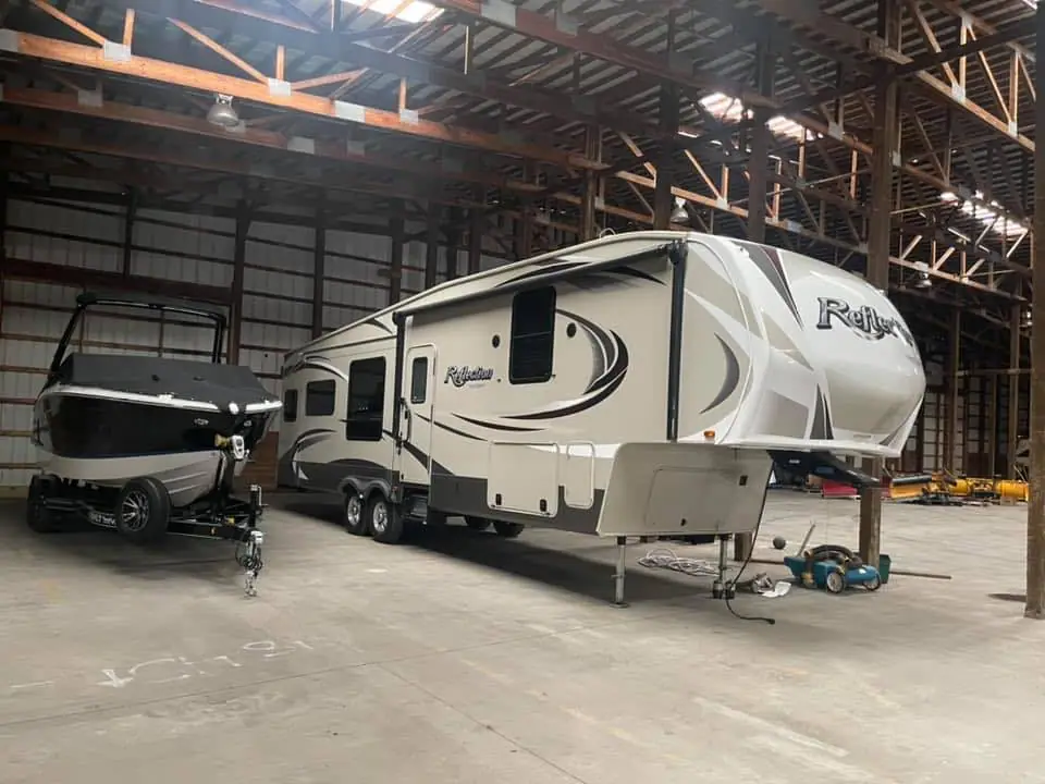 Toy Storage of Indiana, LLC. Terre Haute, IN, RV storage in Terre Haute