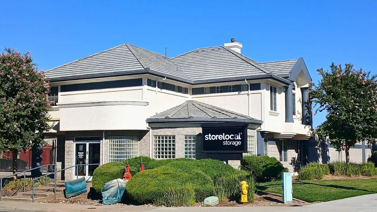 Storelocal Storage, RV storage in Roseville