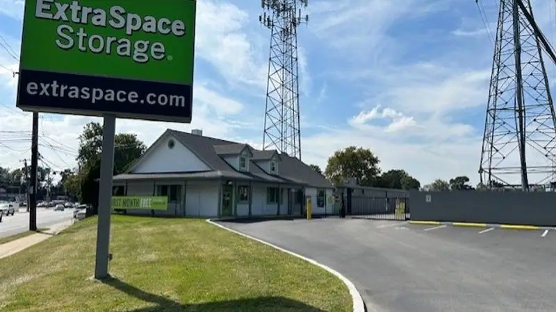 Extra Space Storage, RV storage in Philadelphia