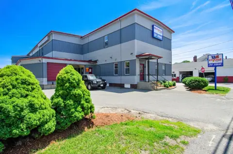 US Storage Centers in Waltham, MA