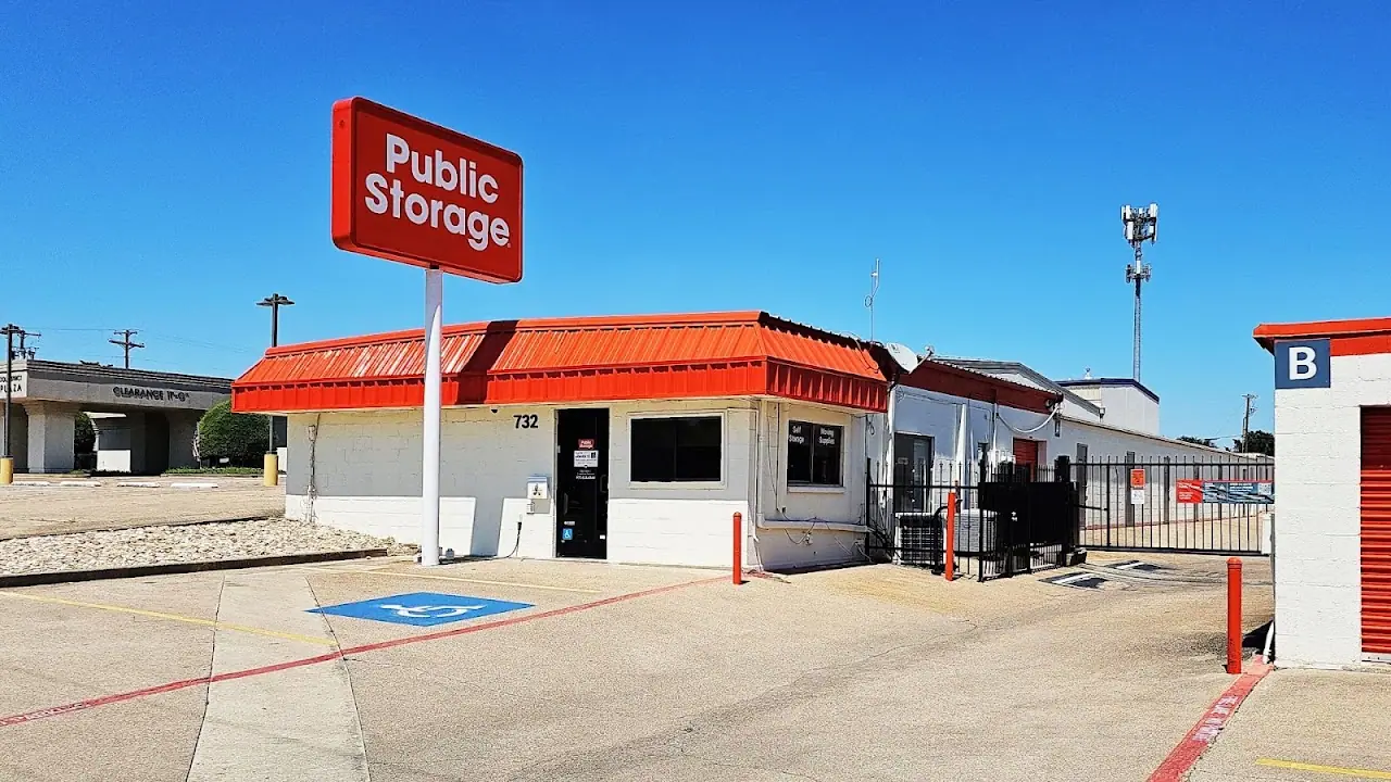 Public Storage, RV storage in Duncanville