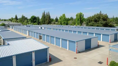 Loomis Self Storage in Loomis, CA
