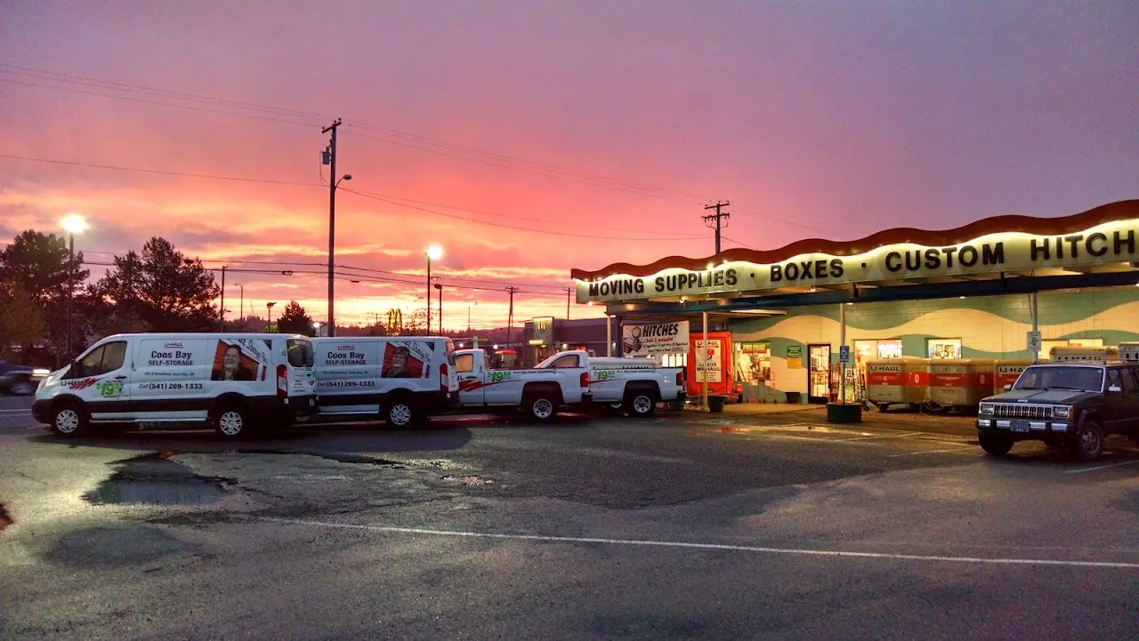 Self-Storage at U-Haul, RV storage in Coos Bay