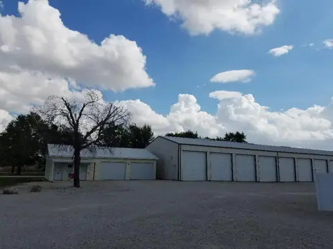 Lakeside Storage in Shelbyville, IL