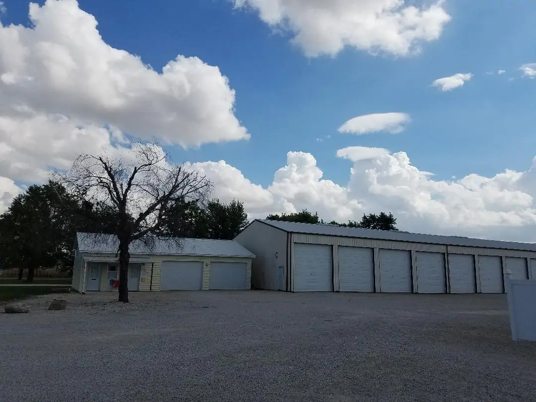 Lakeside Storage, RV storage in Shelbyville