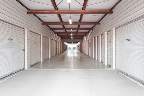 Public Storage photo 3