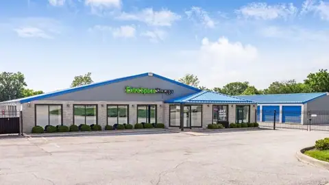 Extra Space Storage in Indianapolis, IN