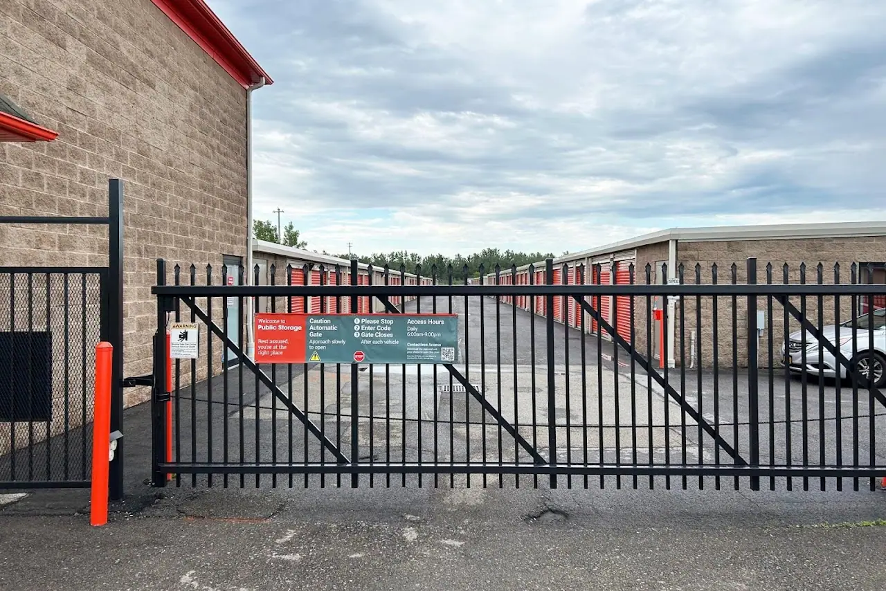 Public Storage, RV storage in Lancaster