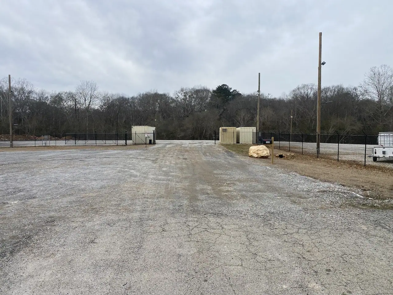 Finish Line Truck Parking and Storage, RV storage in Carrollton