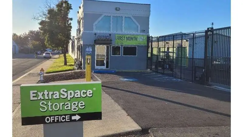 Extra Space Storage, RV storage in Sacramento
