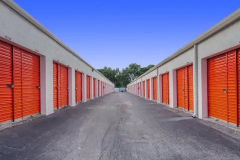 Public Storage photo 3
