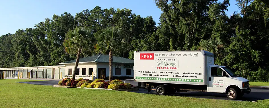 Canal Road Self Storage, RV storage in Brunswick