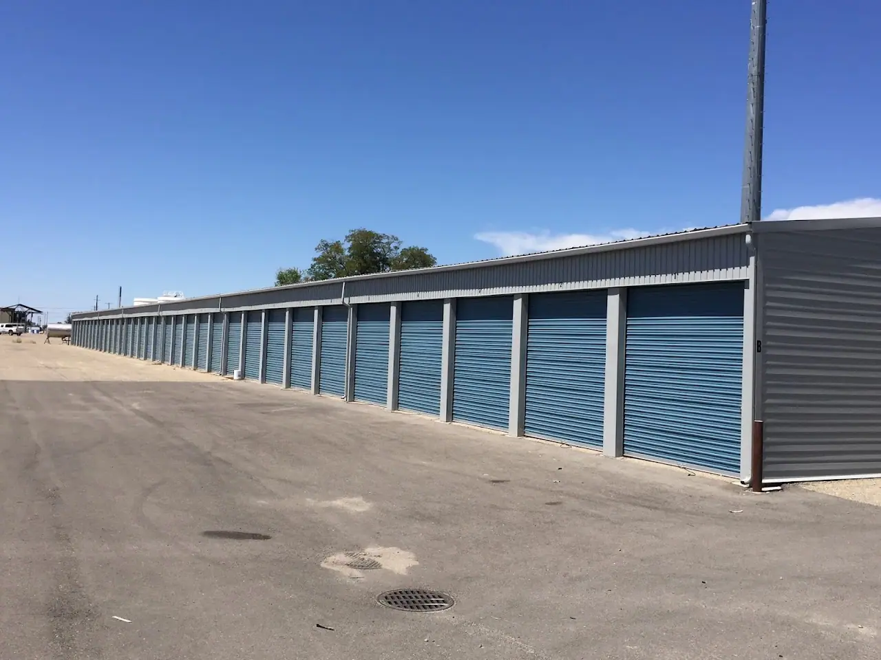 DJ's Store-It-Yourself, RV storage in Boise