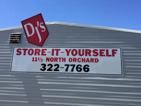 DJ's Store-It-Yourself photo 3