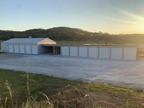 Pinewood Storage in Jane, MO
