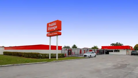 Public Storage in Hialeah, FL