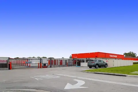 Public Storage photo 2