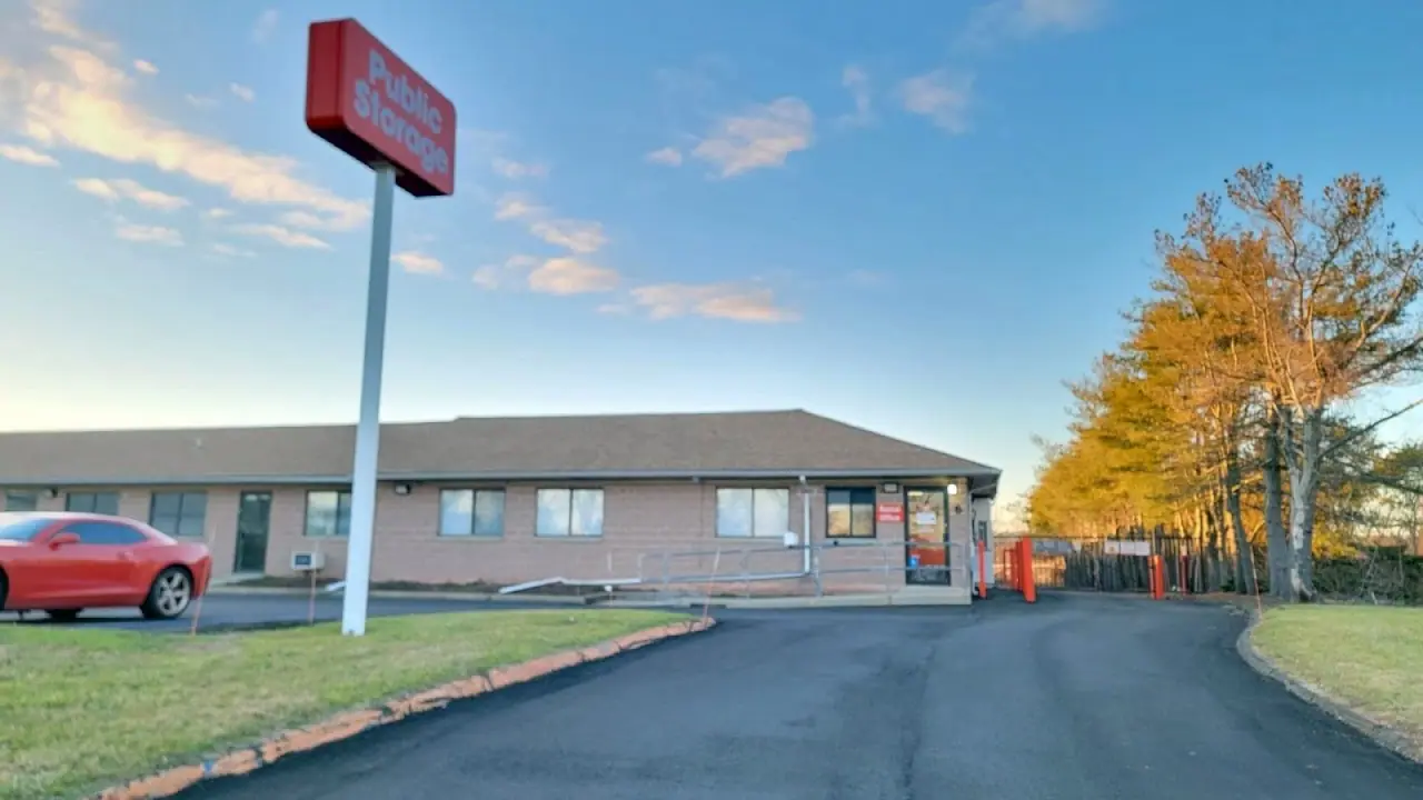 Public Storage, RV storage in Branford