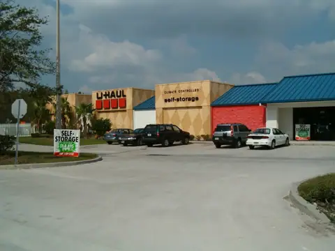 U-Haul Moving & Storage at Gatorland in Orlando, FL