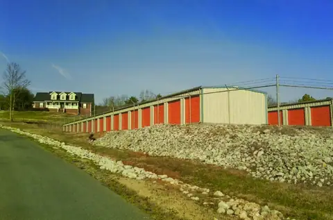 Douglas Dam Self-Storage in Dandridge, TN