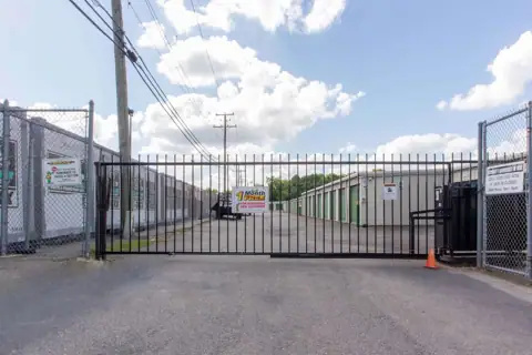 Portsmouth Storage Depot in Portsmouth, VA