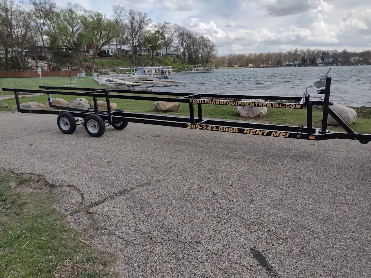 Trailer and Equipment Rental, RV storage in Battle Creek