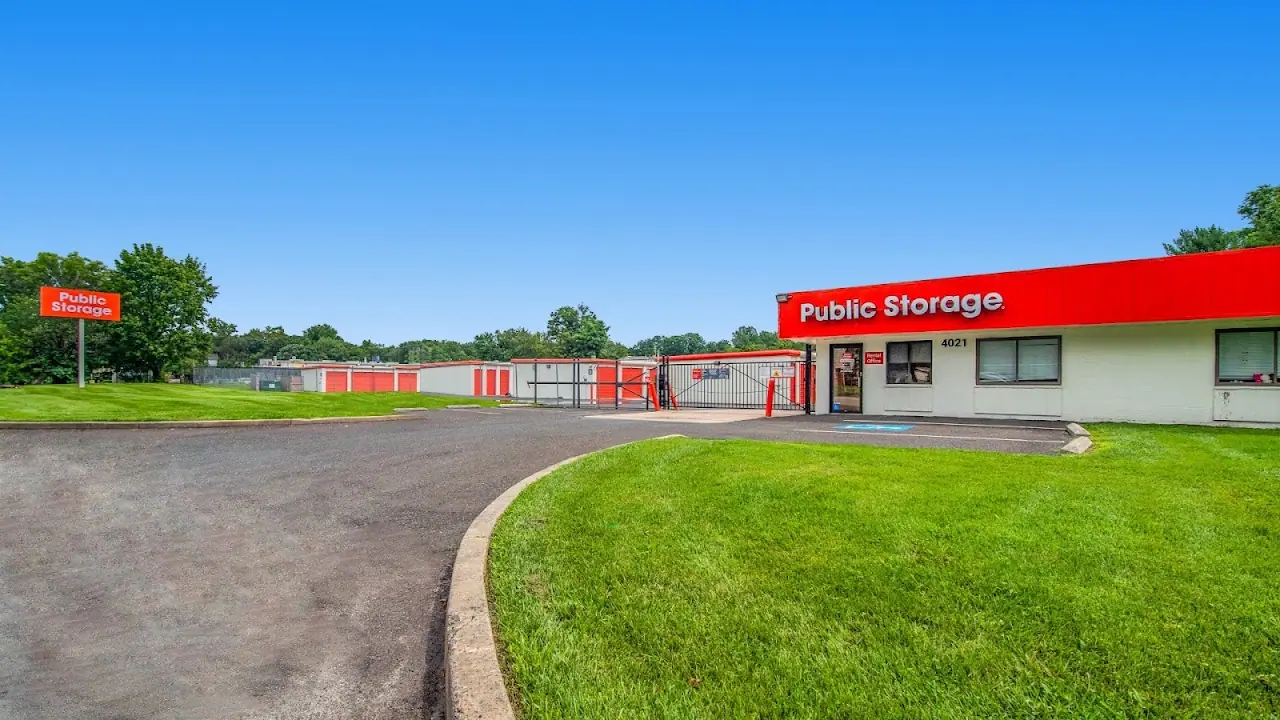 Public Storage, RV storage in Upper Chichester