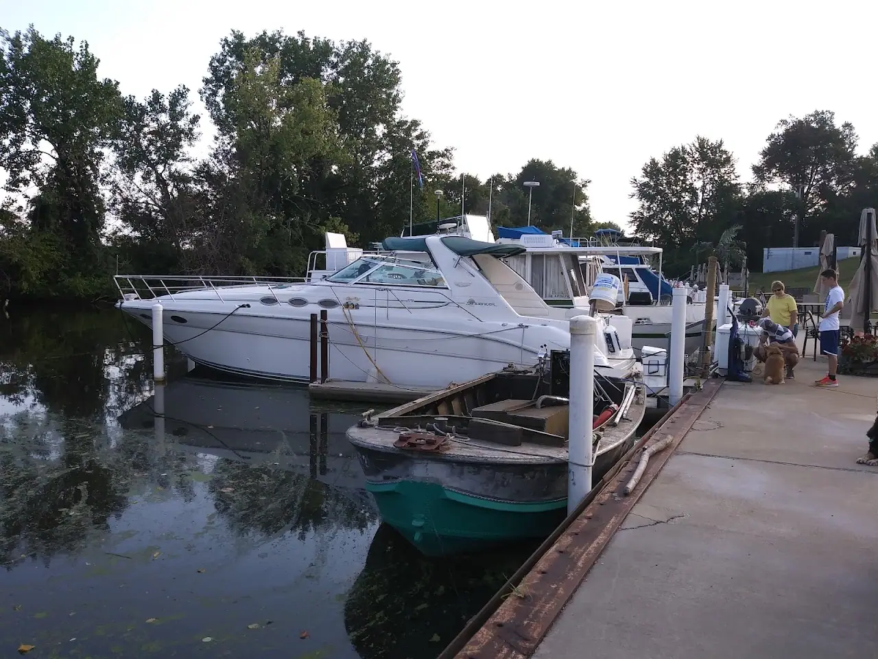 South Shore Marina Inc, RV storage in Portage