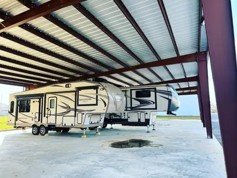 Platinum Boat and RV Storage photo 3
