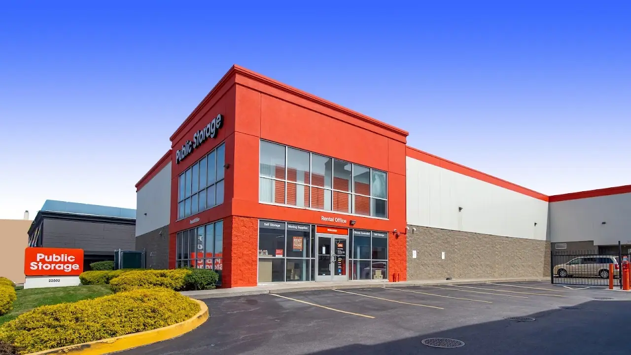 Public Storage, RV storage in Queens Village