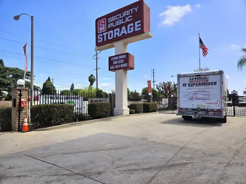Security Public Storage photo 2