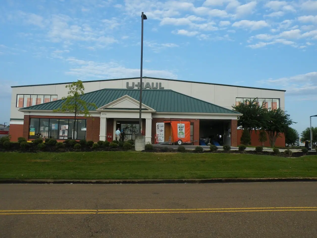 Self-Storage at U-Haul, RV storage in Southaven
