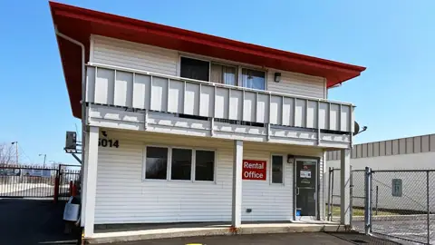 Public Storage in Milwaukee, WI