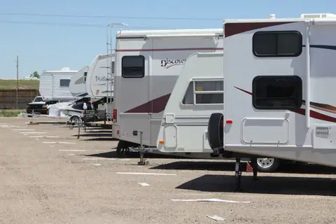 Twin Pines Vehicle Storage photo 2