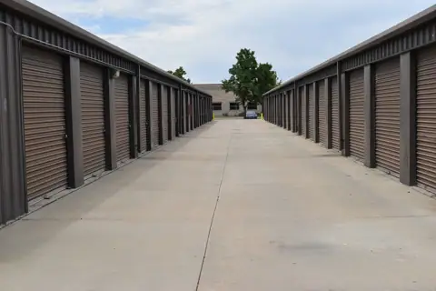 Longmont Storage photo 2