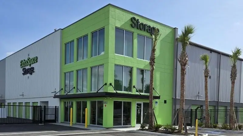 Extra Space Storage, RV storage in Bradenton