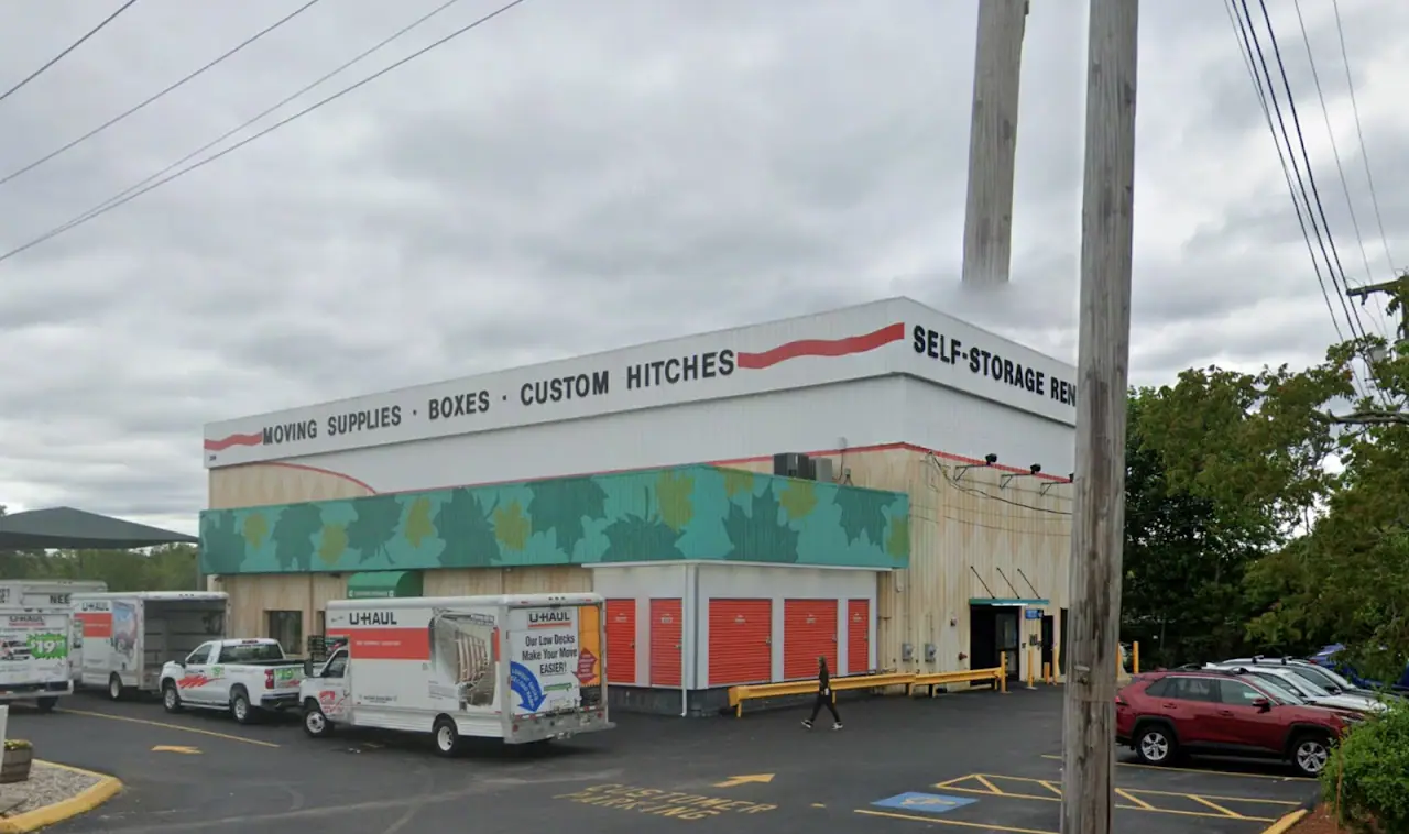 Self-Storage at U-Haul, RV storage in Norwood