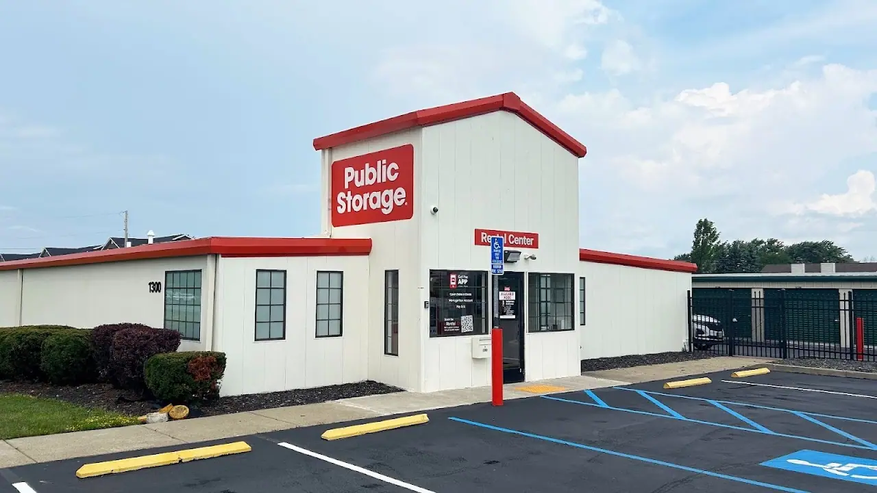 Public Storage, RV storage in West Seneca