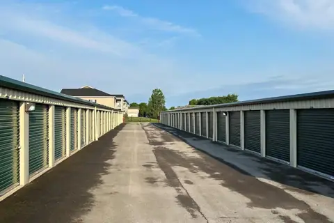 Public Storage photo 2