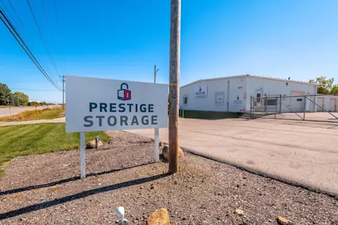 Prestige Storage - Etna photo 2
