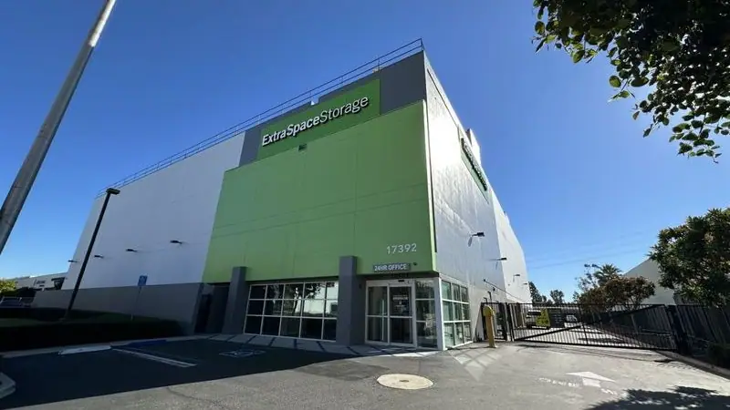 Extra Space Storage, RV storage in Irvine