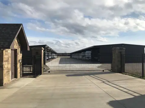 Mac's RV & Boat Storage in Alvarado, TX