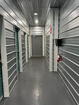 M&P Storage photo 3