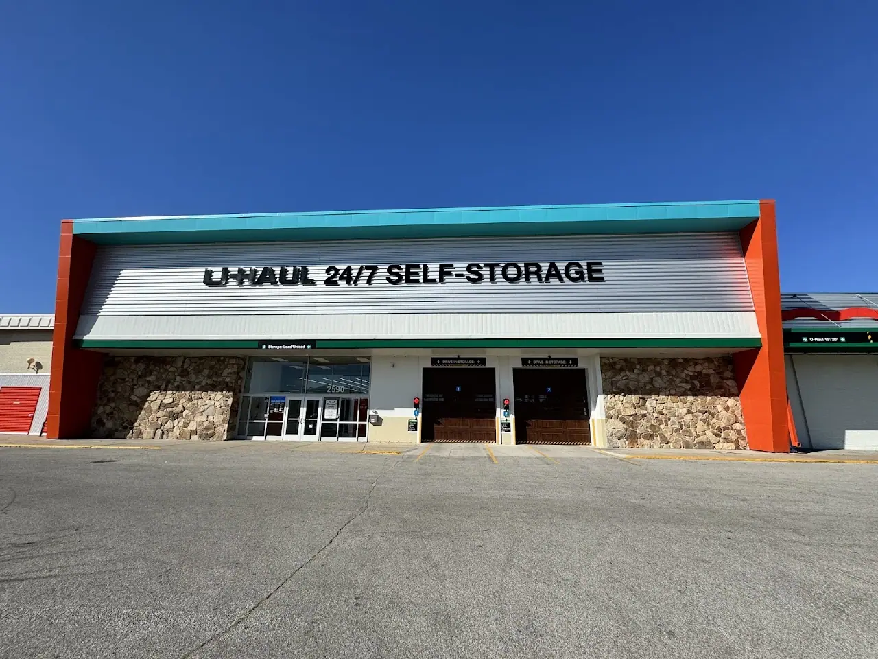 Self-Storage at U-Haul, RV storage in Des Moines
