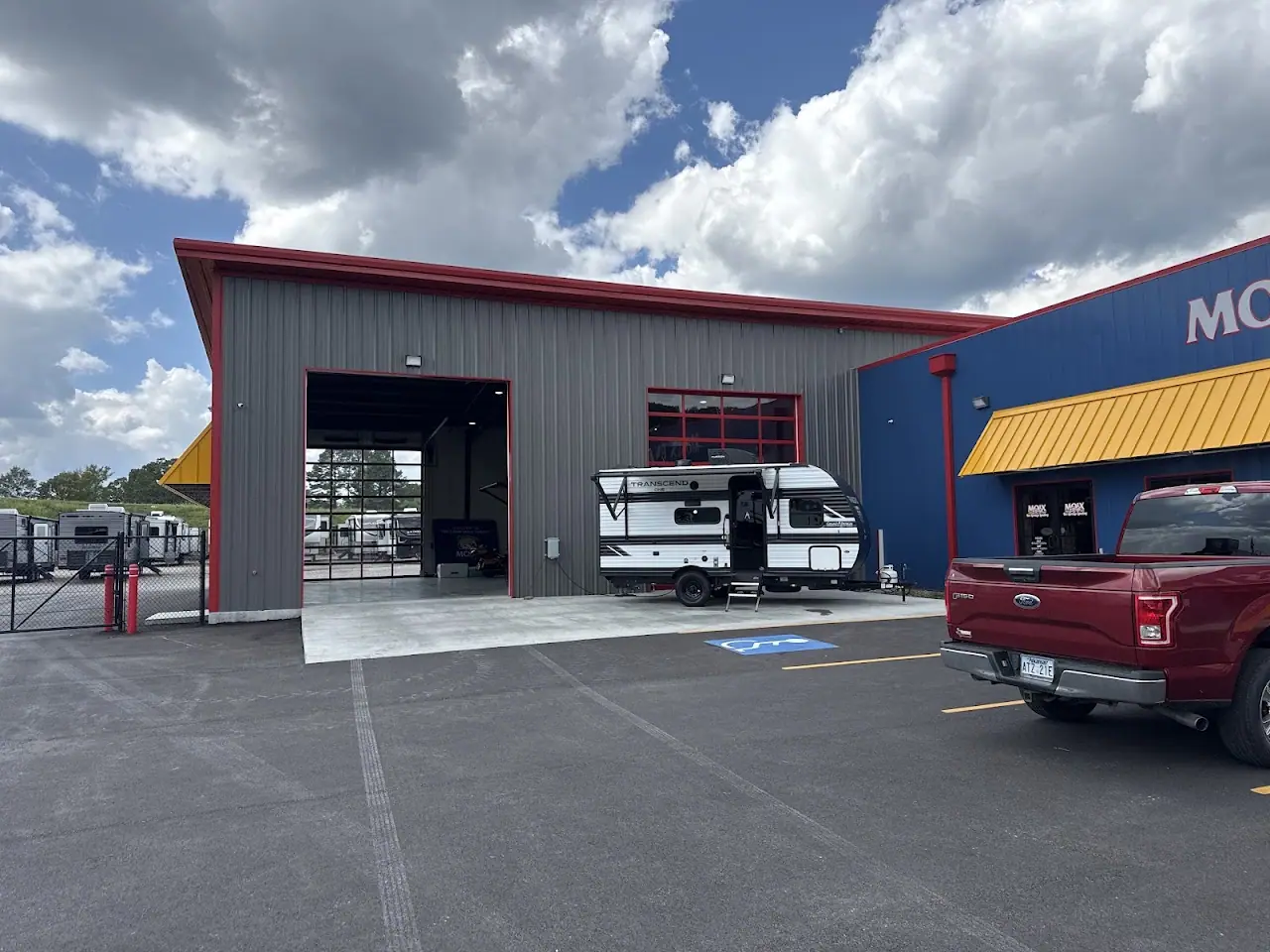 Moix RV - Hot Springs Landing, RV storage in Hot Springs