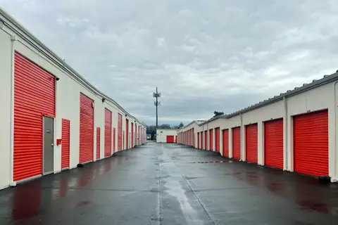 Public Storage photo 2