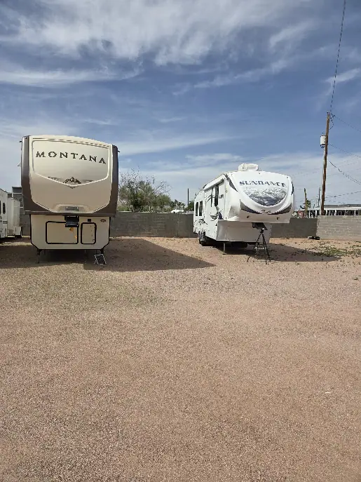 Green Nugget RV Storage, RV storage in Apache Junction
