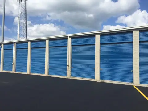 Apple Self Storage photo 2