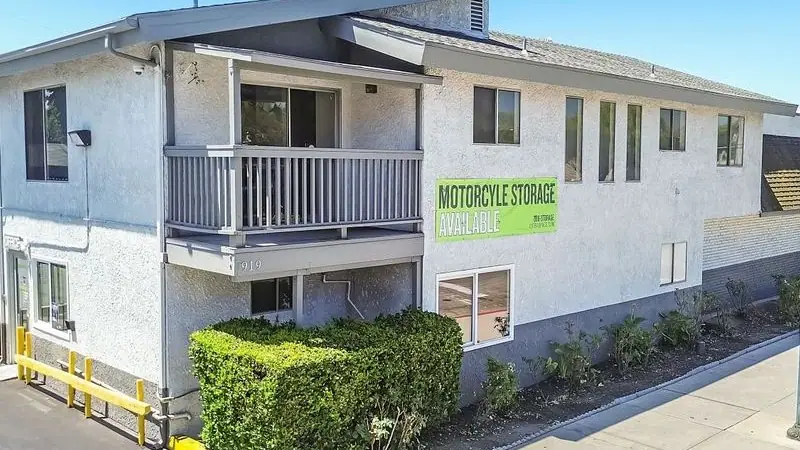 Extra Space Storage, RV storage in South Pasadena