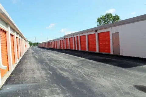 Public Storage photo 2